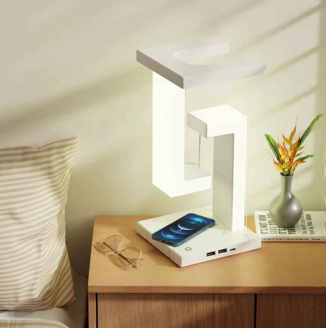 Gravity Balance Lamp – Modern Ambient Light